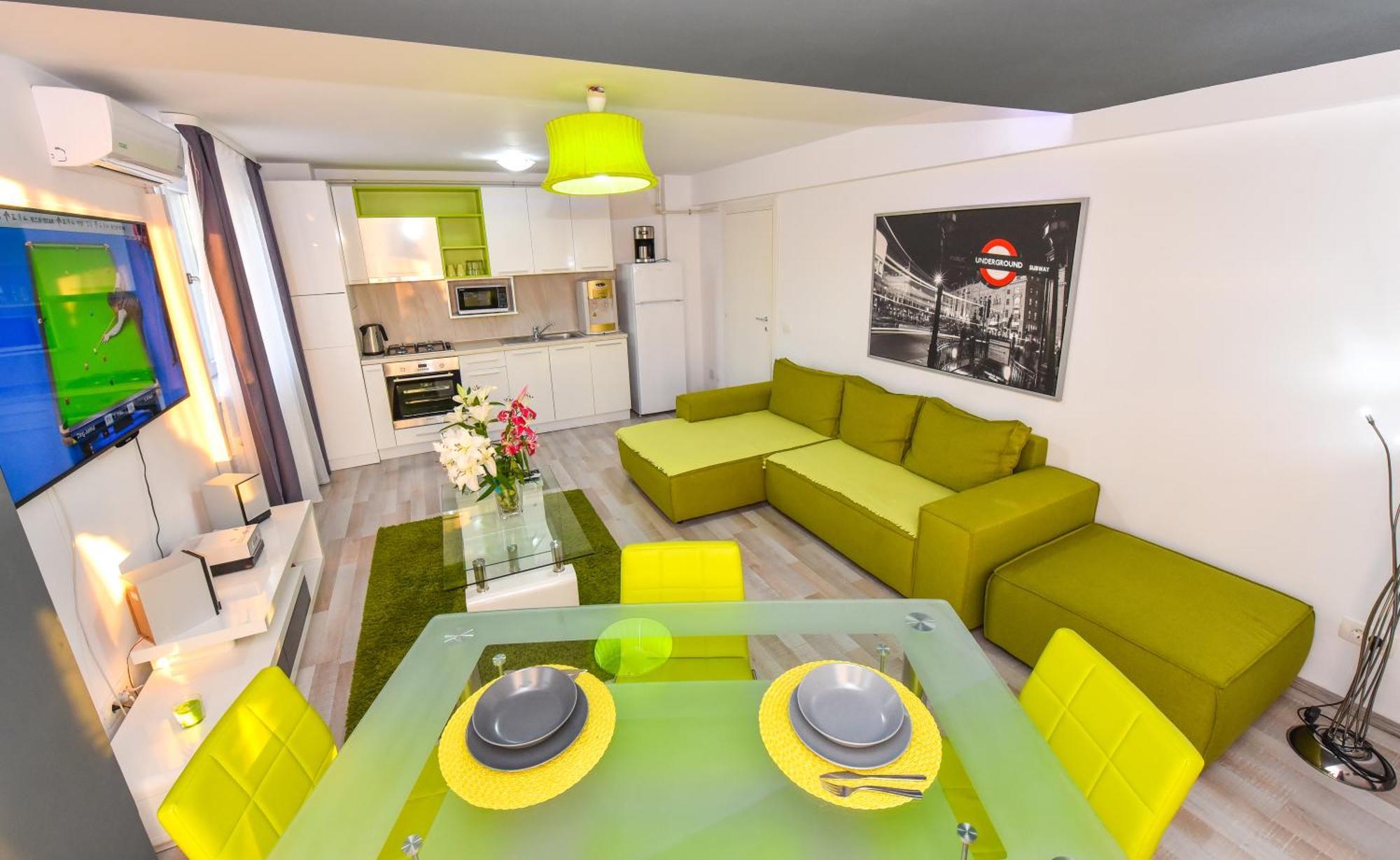 Dracula Adventure Tours Accommodation Bucarest Extérieur photo