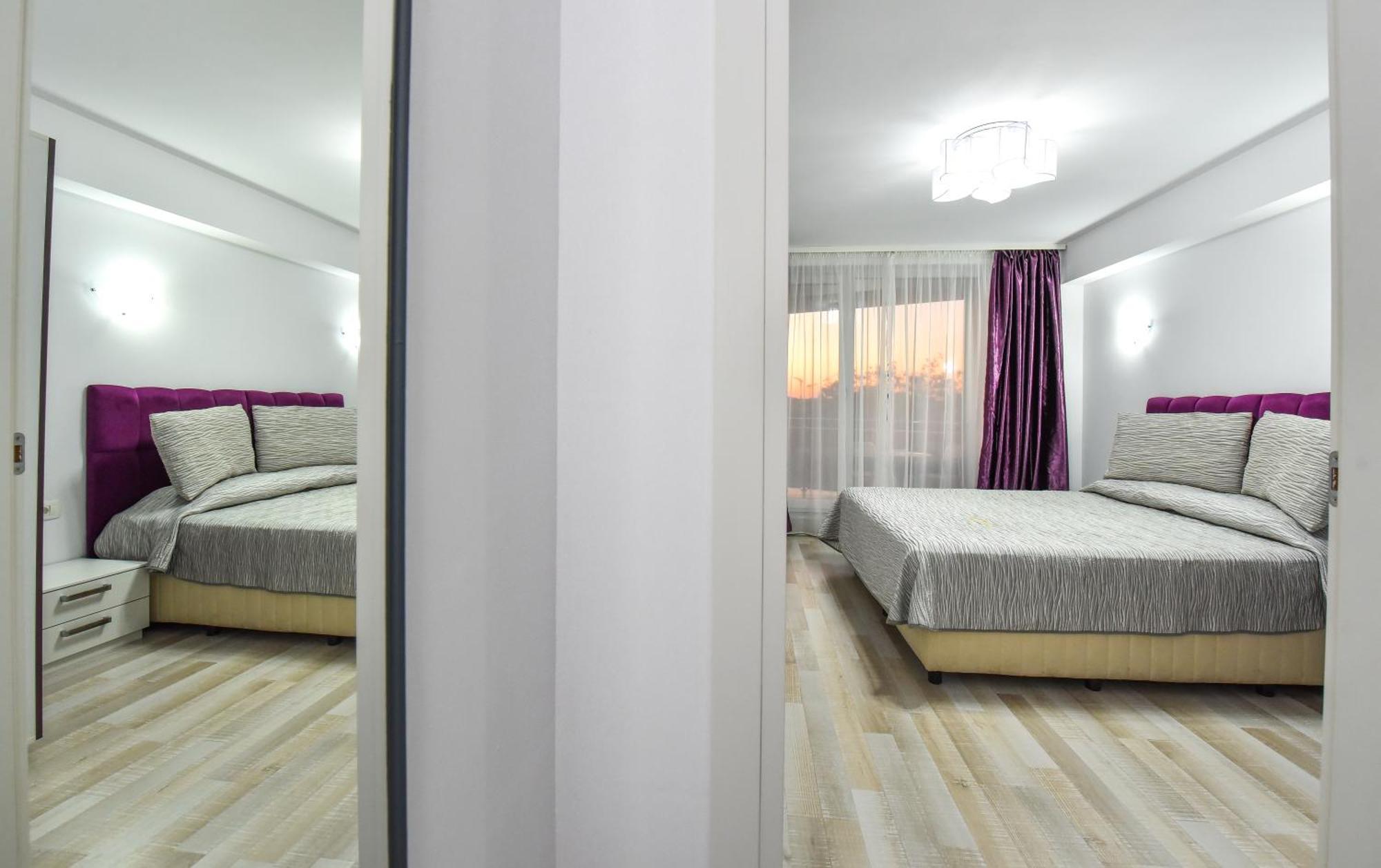 Dracula Adventure Tours Accommodation Bucarest Extérieur photo